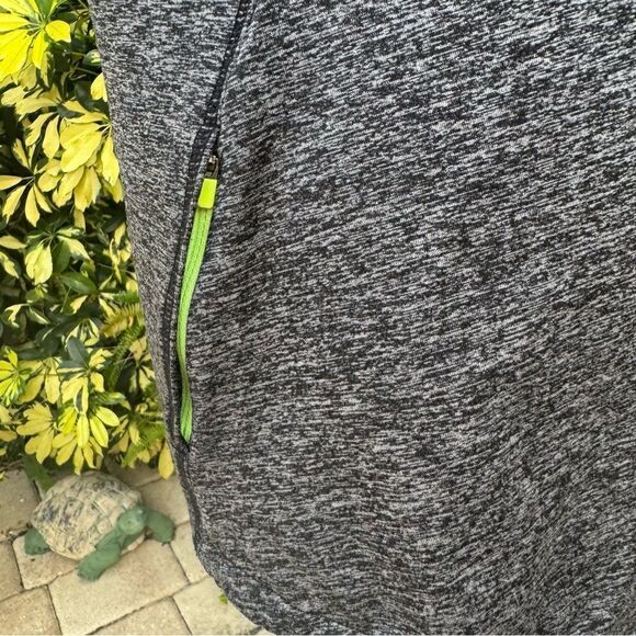 Sweaty Betty Active Vest - Picture 5 of 10